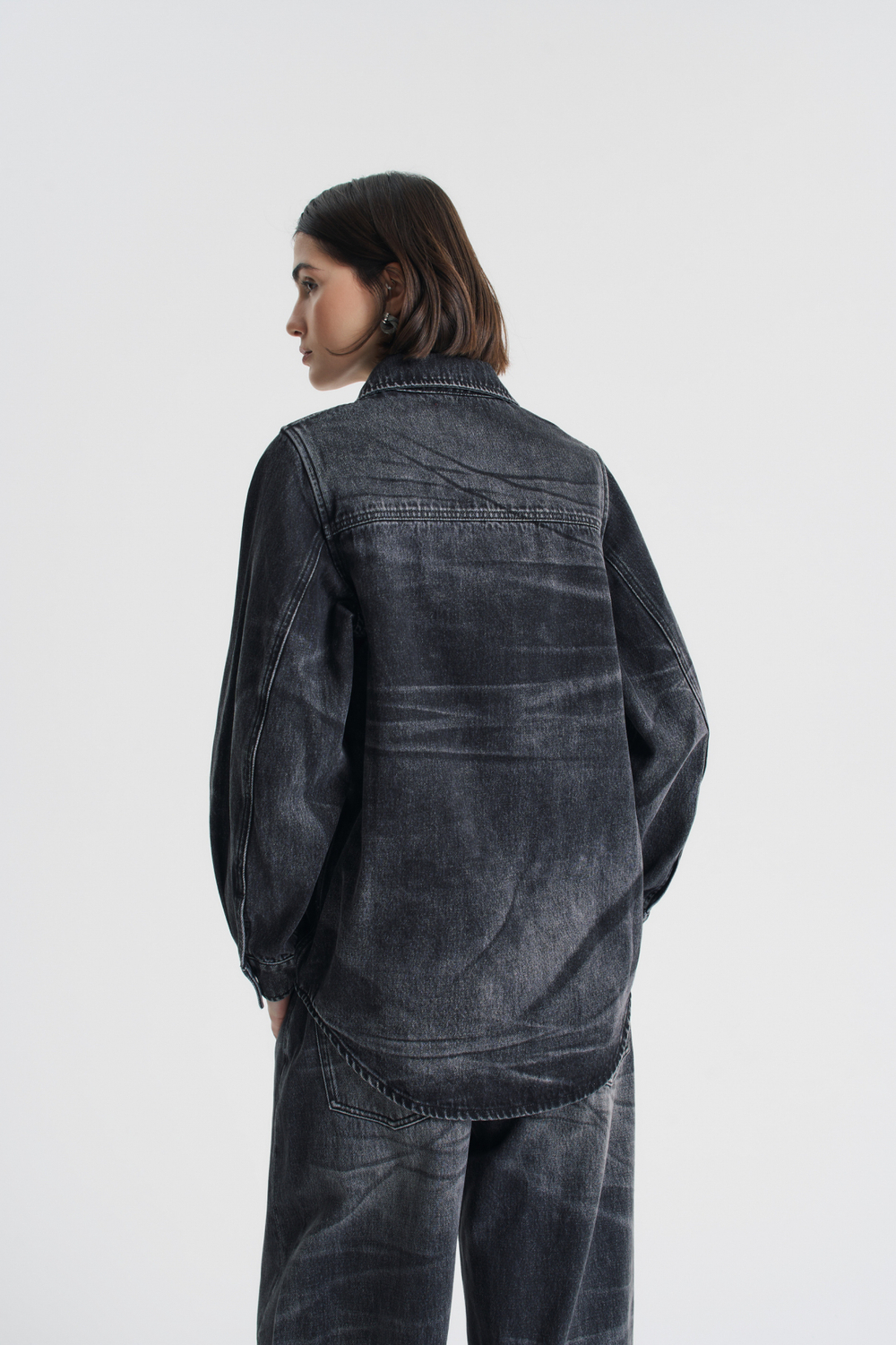 Джинсовая рубашка acid wash