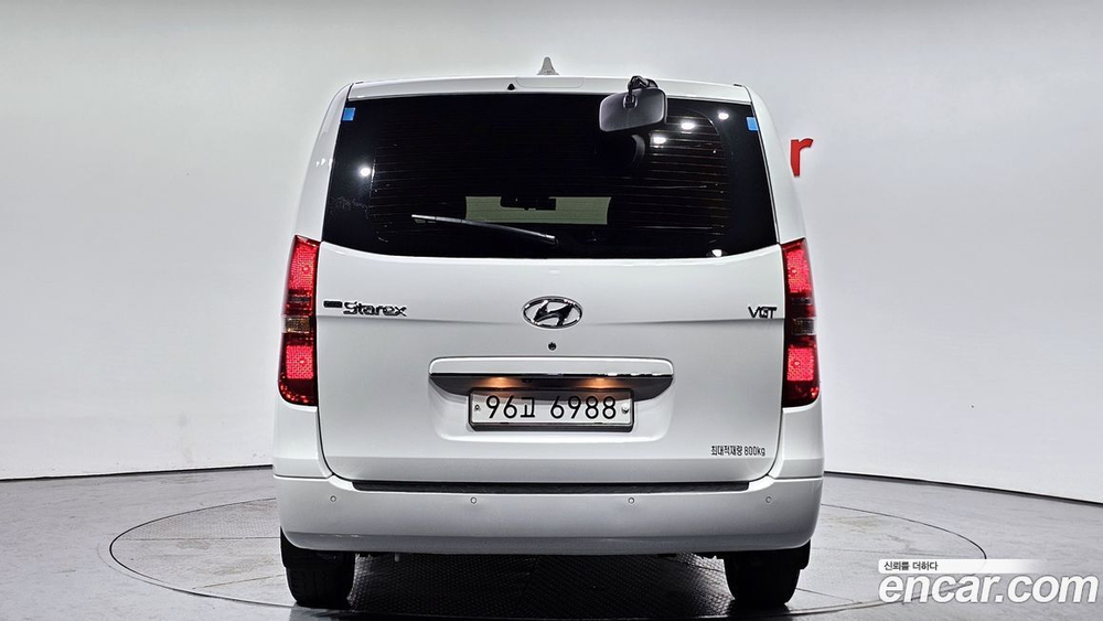Hyundai The New Grand Starex Van 3-х местный (01.2020)