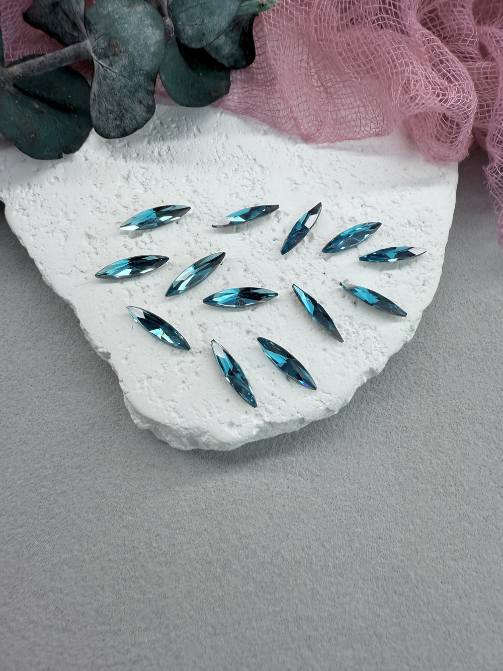 Наветт Navette spfinx 15*4 мм, Indicolite