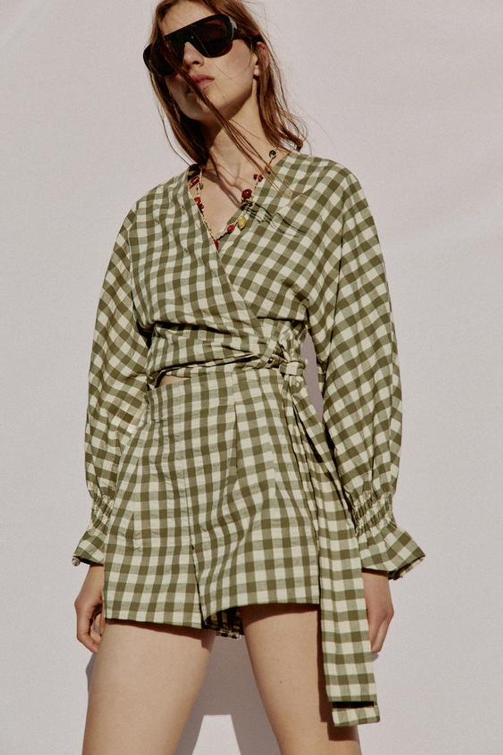 ZARA ШОРТЫ В КЛЕТКУ ВИШИ, МЯГКИЙ ЗЕЛЕНЫЙ
