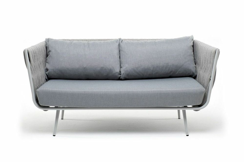 "Монако" диван 2-местный плетеный из роупа, каркас алюминий светло-серый (RAL7035) муар, роуп светло-серый 40 мм, ткань светло-серая