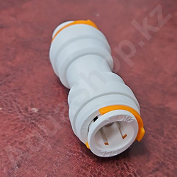 Фитинг QT-18K муфта 1/2"(f) x 1/2"(f) (AUC0707W)