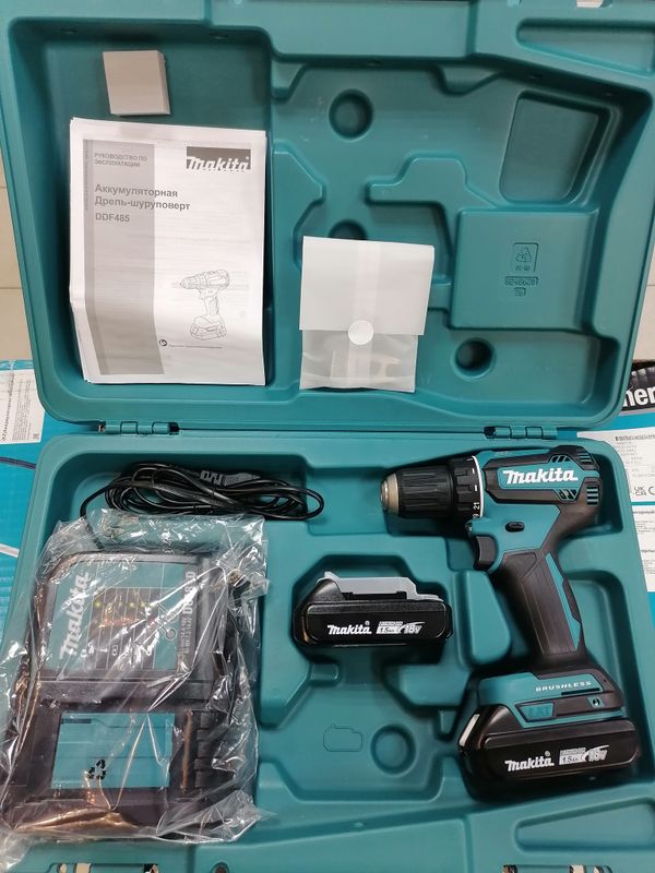 Аккумуляторная дрель-шуруповерт Makita DDF485SYE