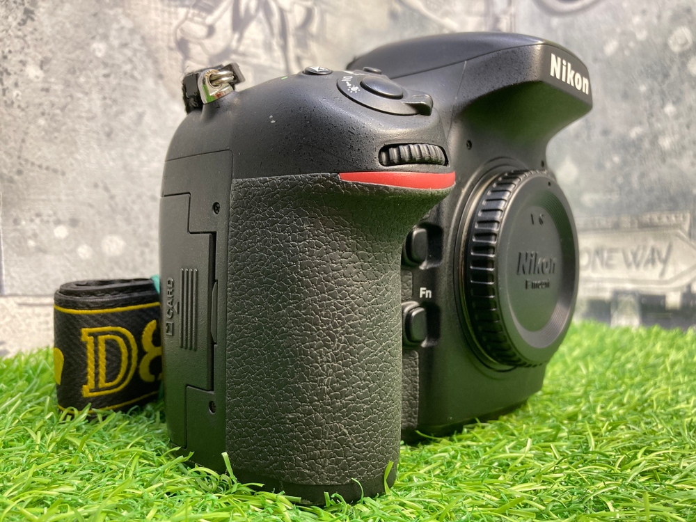 Nikon D800E (6.771 кадр) Покупка/Продажа