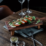 Деревянная сервировочная доска для подачи блюд и закусок из древесины кедра. Art of Siberia. RD7