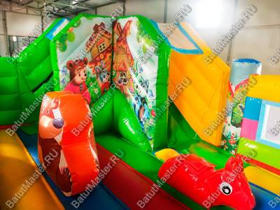 Коммерческий надувной батут "Русские сказки", 6x4x2.5 м.