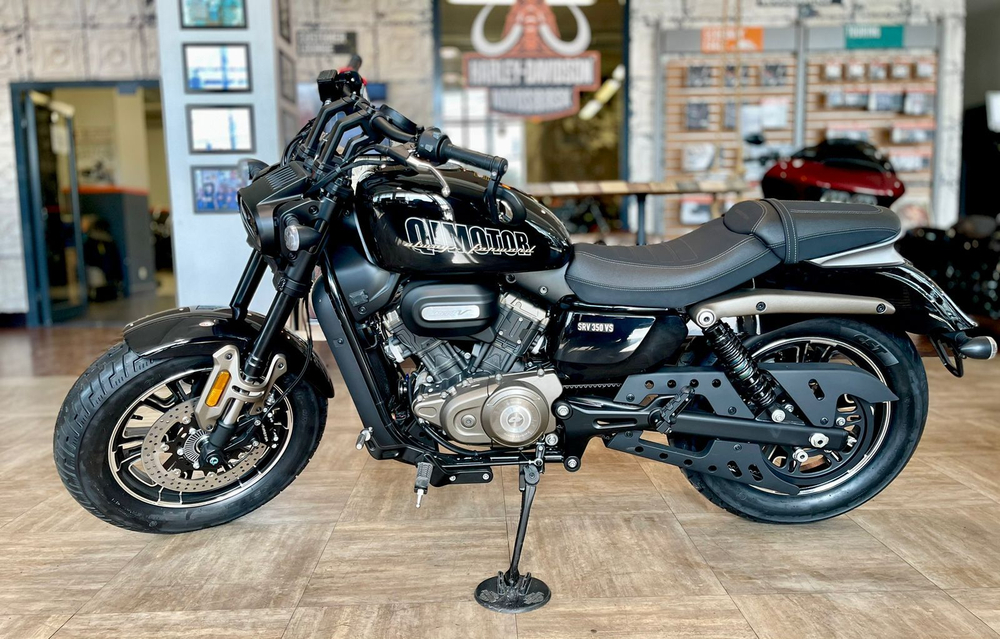 QJMOTOR SRV 350 (Black)