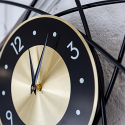 Часы настенные Объект мечты Измерение времени Вилларс OM-21120161