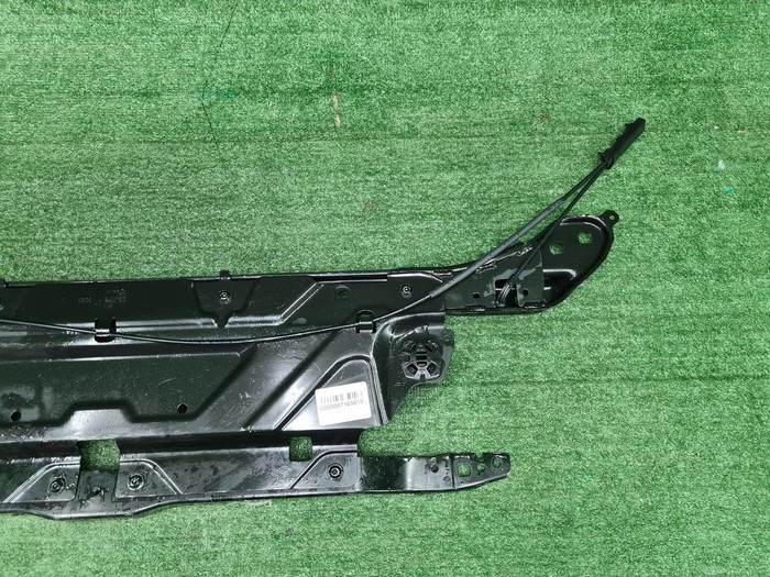 Телевизор верхняя часть BMW 3er G20 (2018-н.в.)