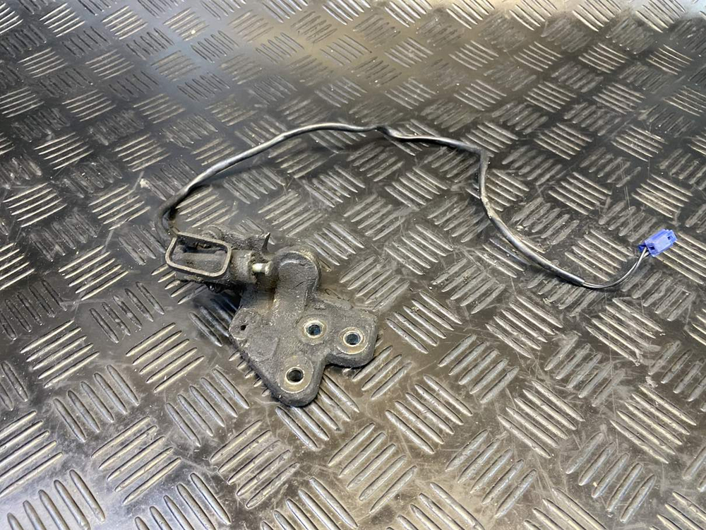 Концевик боковой подножки Yamaha TDM900 RN08 2002 (с креплением)