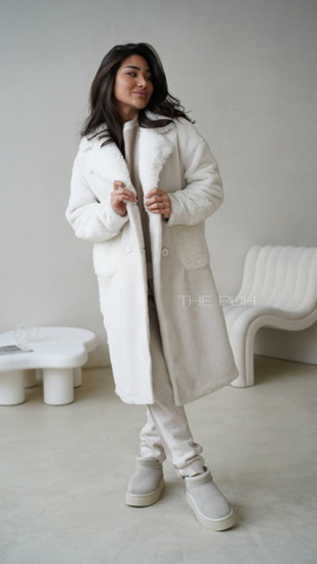 Утепленная белая шуба KRISTINA из эко-меха