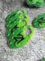 Номерки для гардероба акрил 4х7 см