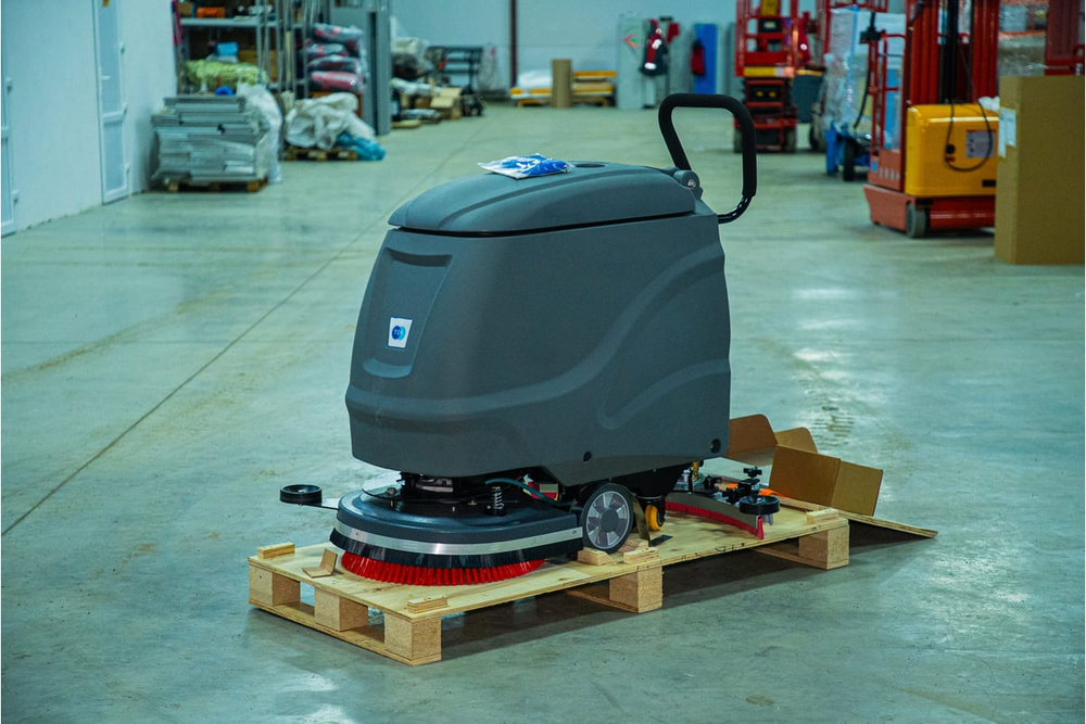 Машина поломоечная TOR COMPACT 56 с АКБ Li-ion 24/100 В/Ач