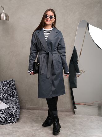 Ветровки и плащи