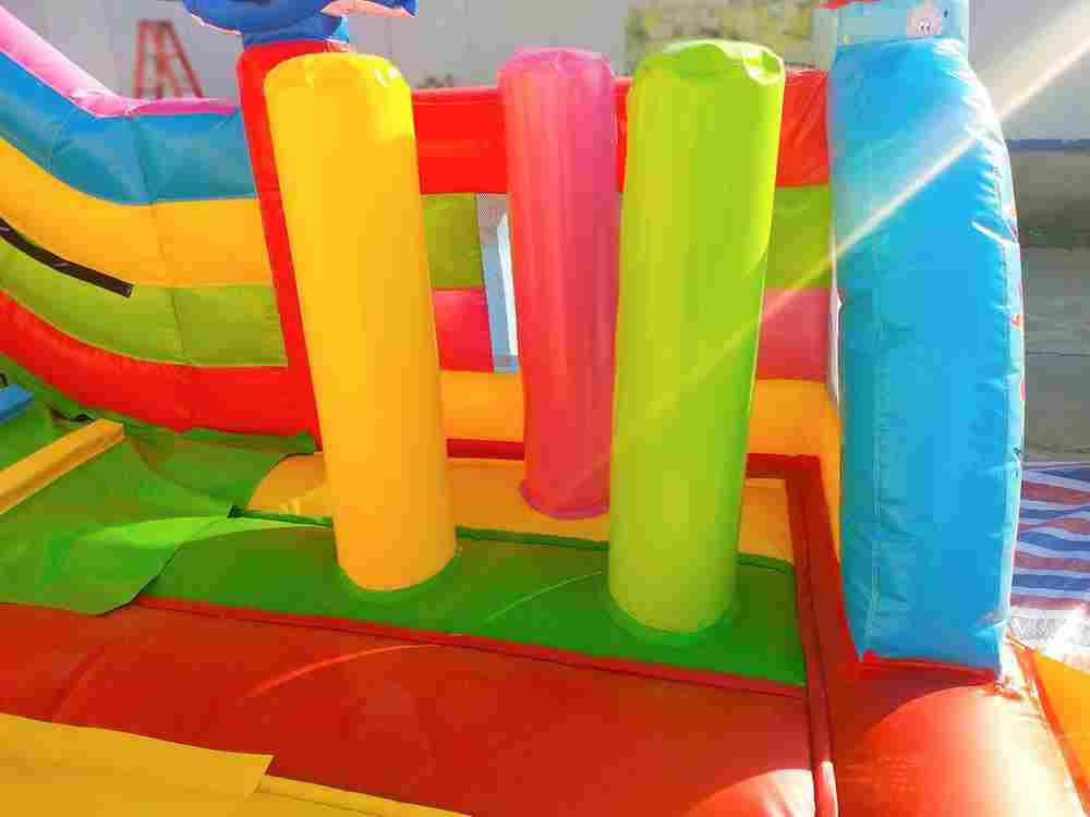 Коммерческий надувной батут-горка «Приключения рыбки» 7*4*5.5 м