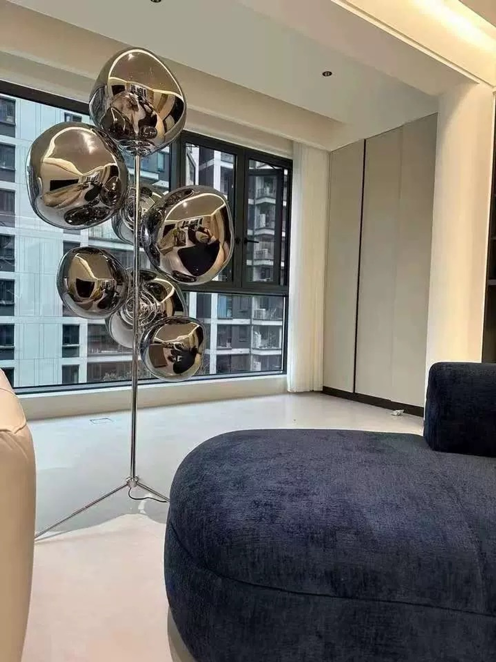 Floor design lamp Lava Stand by Tom Dixon