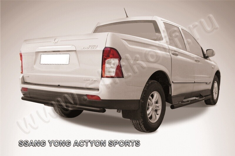 Защита заднего бампера (нержавейка) SsangYong Actyon Sport (2012-2016) d57 радиусная (черный)