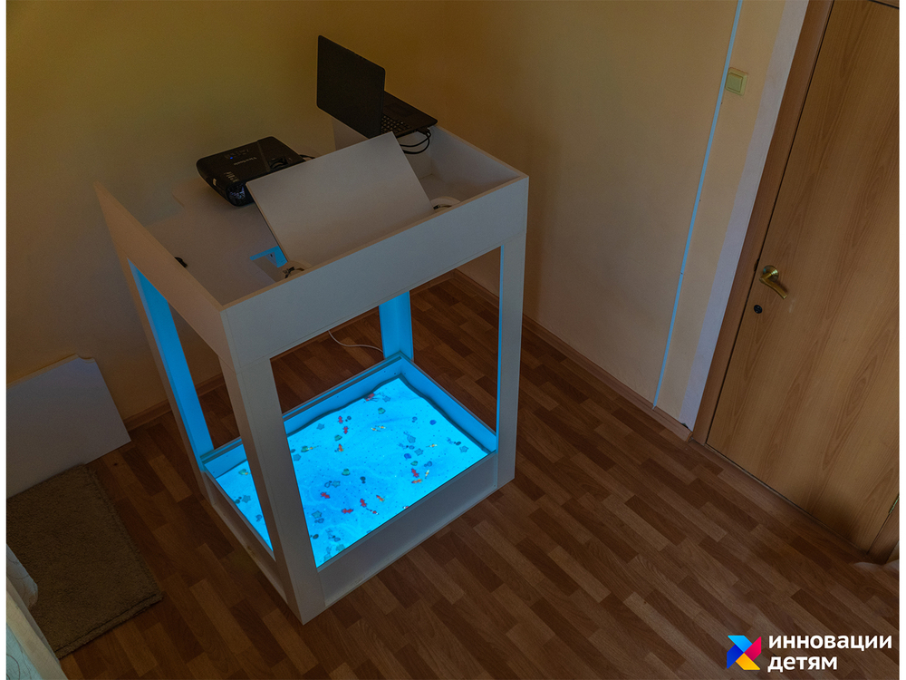 Интерактивная песочница “Домик” + интерактивный стол