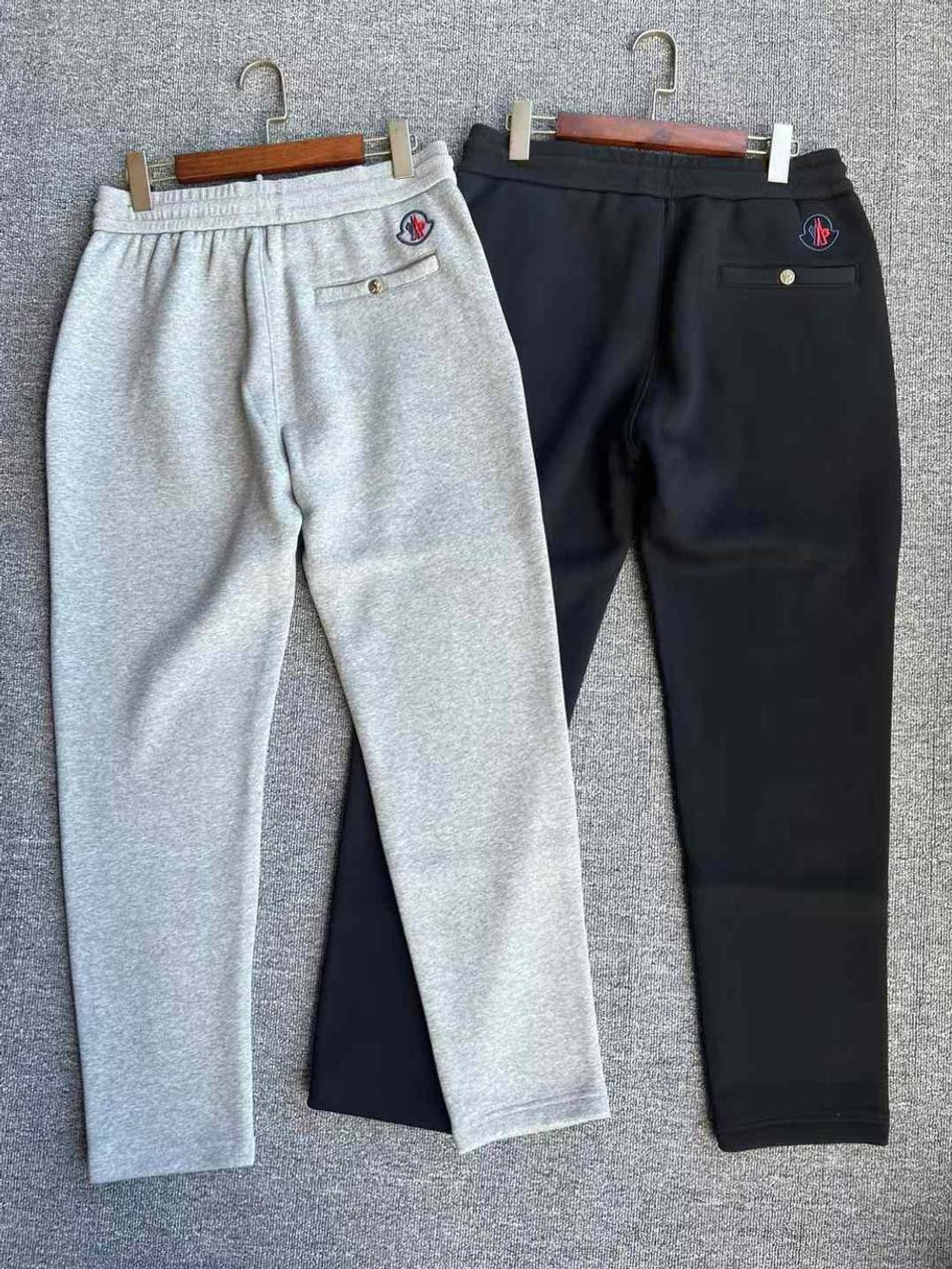 Спортивные штаны Moncler