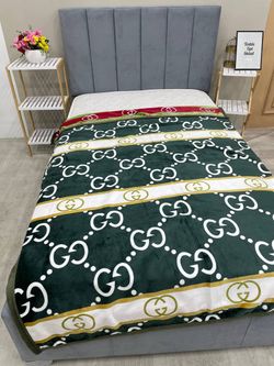 Плед БРЕНД 1,5сп ЛИКВИ