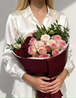 Букет цветов Малиновый рассвет