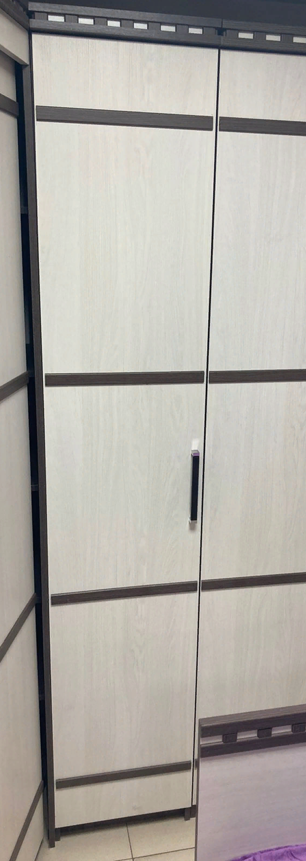 Пенал Ольга-13 ЛДСП шкаф 1-но дв для белья ясень анкор темн/ясень анкор св