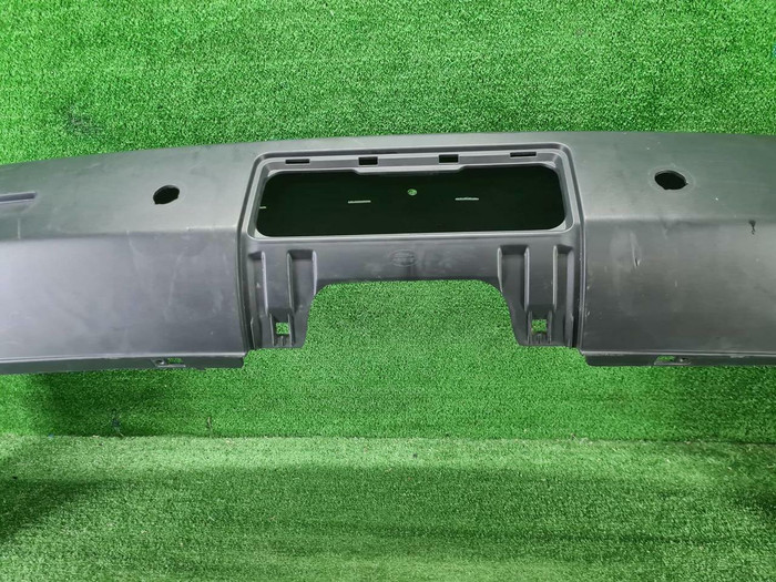 Бампер задний Land-Rover Discovery 3 (2004-2009)