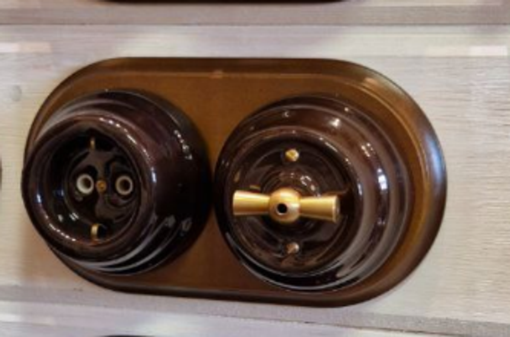 Розетка ретро керамическая Астория, коричневый, INTERIOR ELECTRIC РСЗКАС.1.05