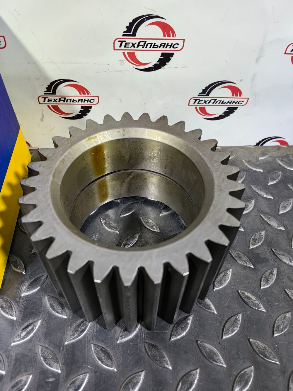 Шестерня планетарная 15003253 (сателлит)