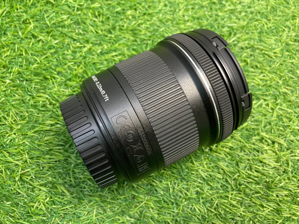 Canon EF-S 10-18mm 4.5-5.6 IS STM