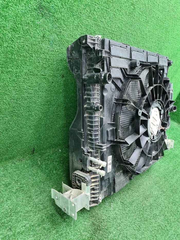 Кассета радиаторов BMW 5er G30 (2017-2023)