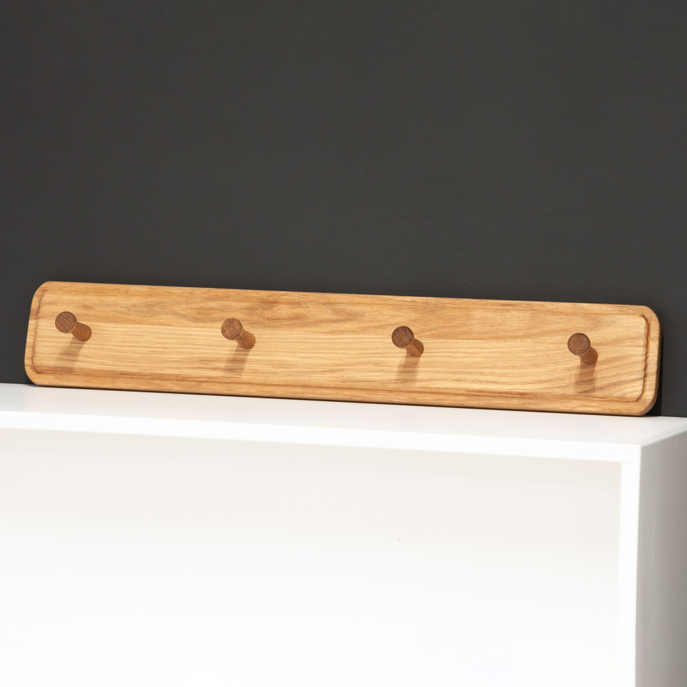 Вешалка настенная для одежды с крючками из массива дуба для прихожей, бани, детской