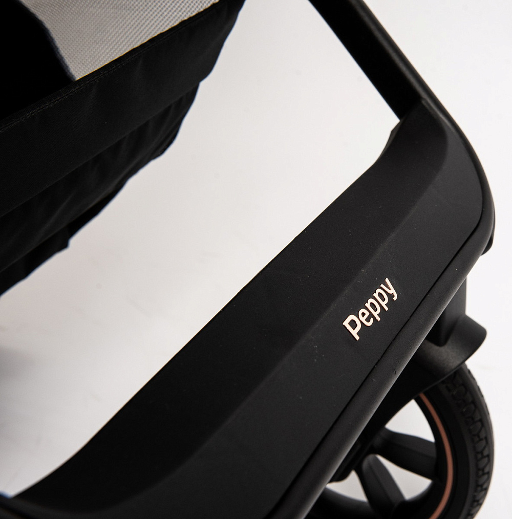 Детская коляска Peppy Tecla 3 в 1 с автокреслом First black Shadow Black Chrome Edition (Черный)