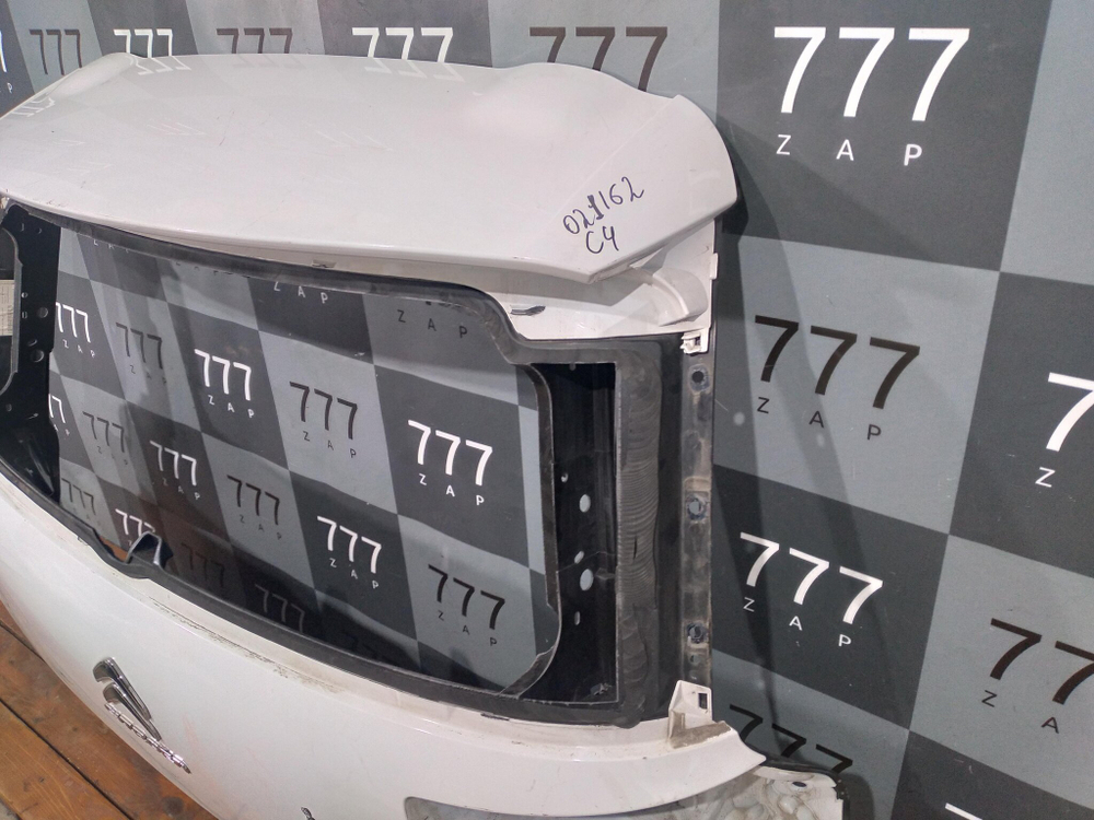 Крышка багажника Citroen C4 Grand Picasso 2 1609401680