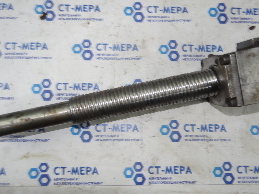 Шарико-винтовая пара ШВП L=720мм L резьбы=370мм d40 шаг 5мм в сборе с корпусом гайки