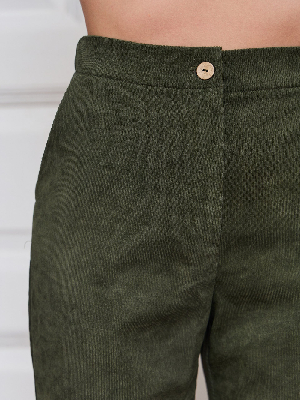 Брюки классические вельветовые