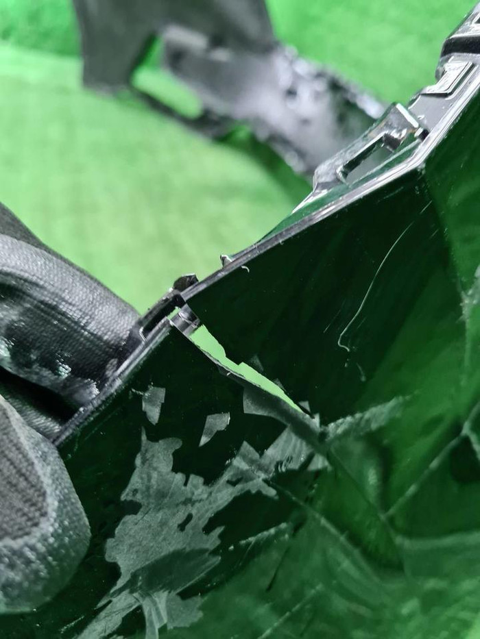 Бампер передний Kia Carnival 4 (2020-2023)