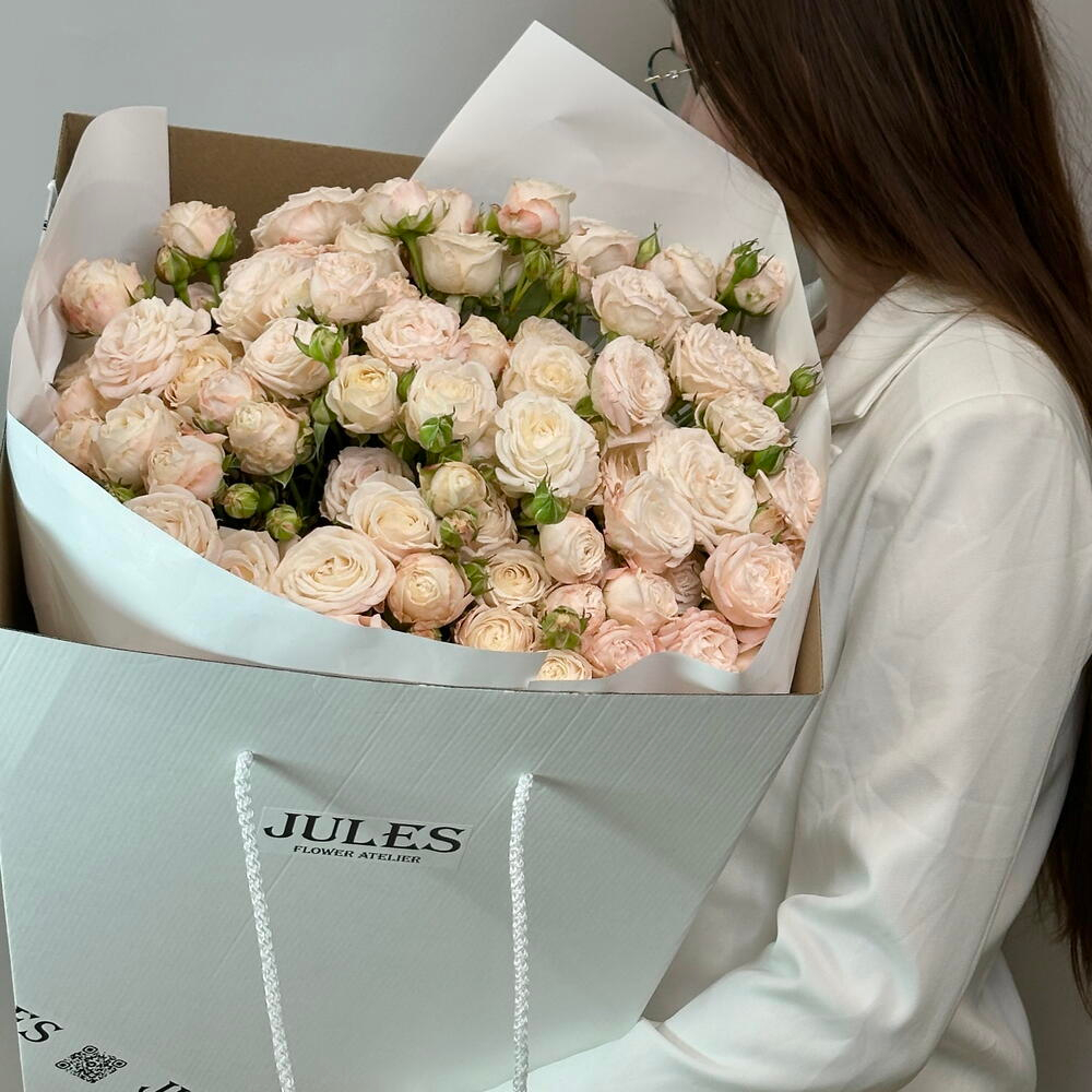 Букет из пионовидных роз «Бомбастик» 25 шт