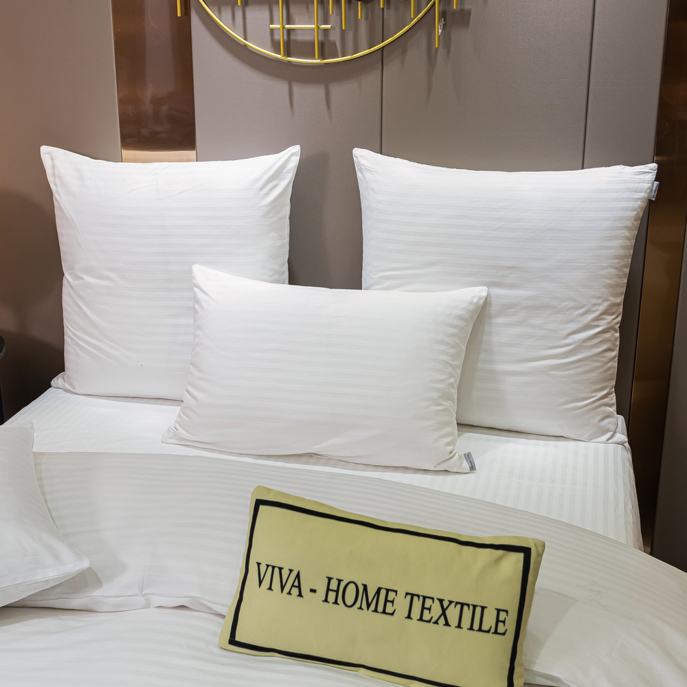 Комплект постельного белья Страйп Сатин Однотонный на резинке CTR036