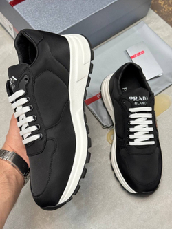 Кроссовки Prada