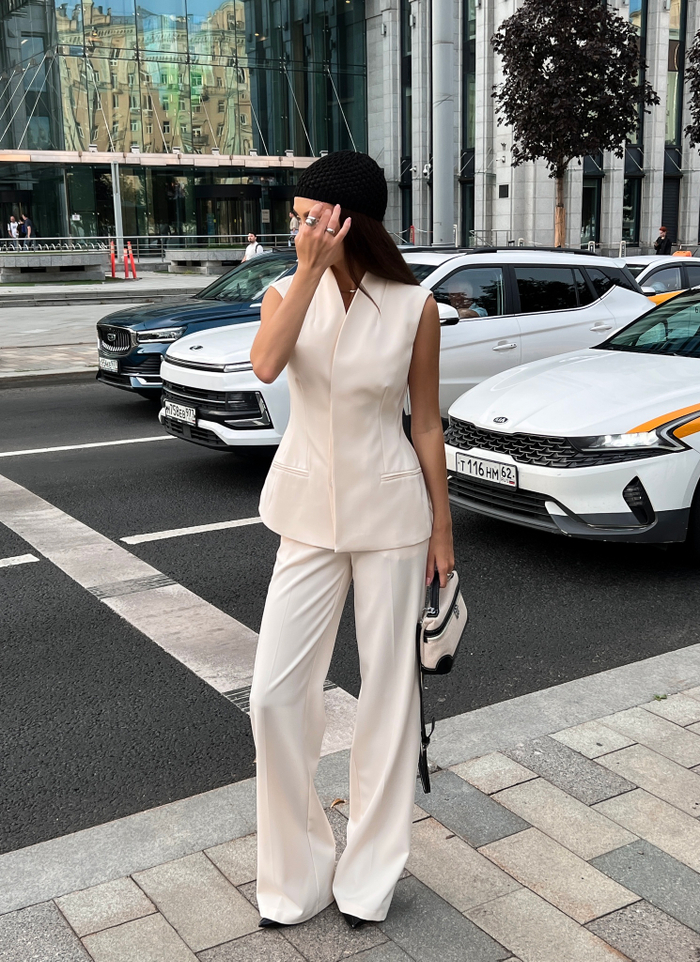 Костюмные брюки Charlotte