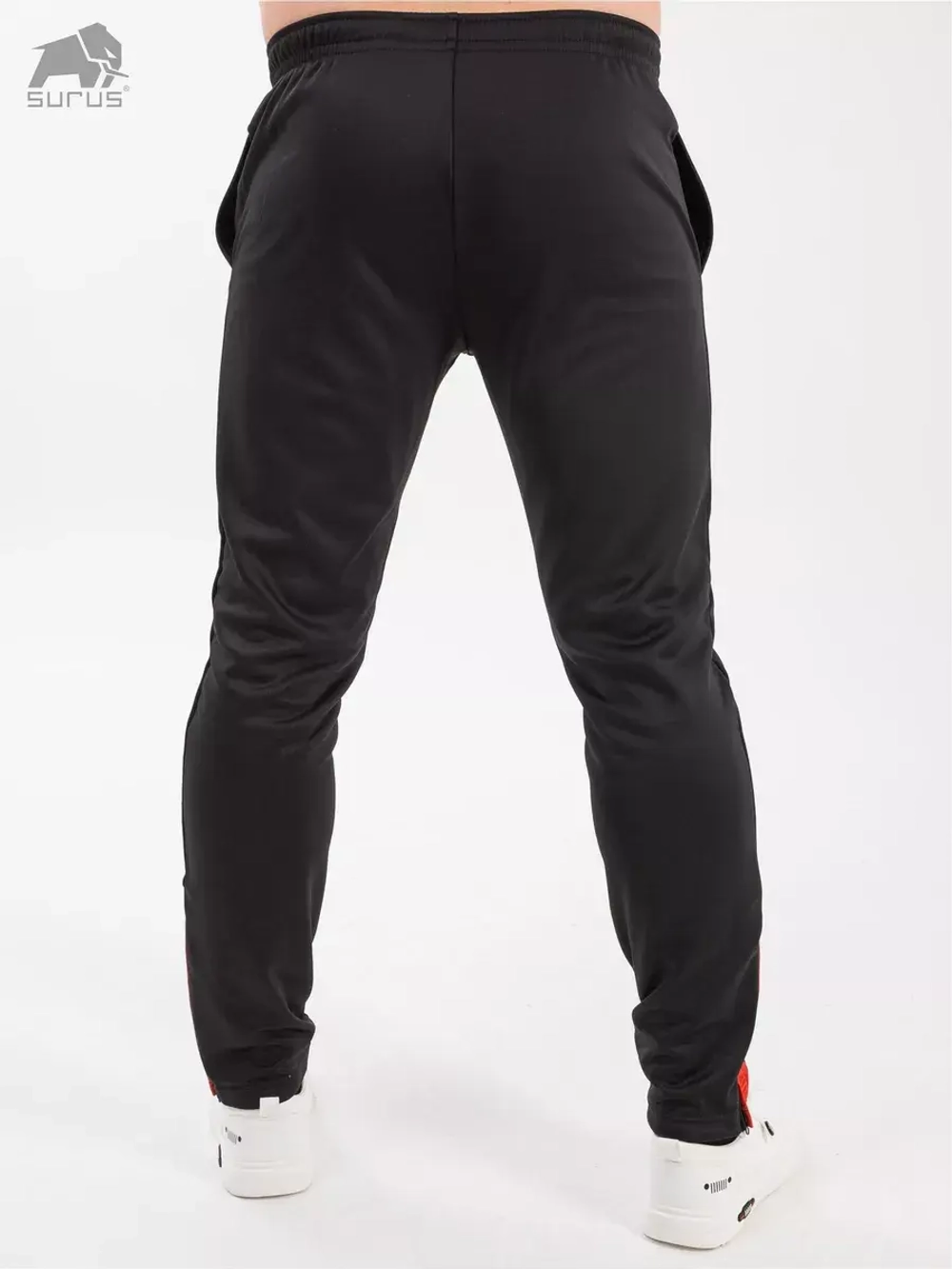 Брюки спортивные