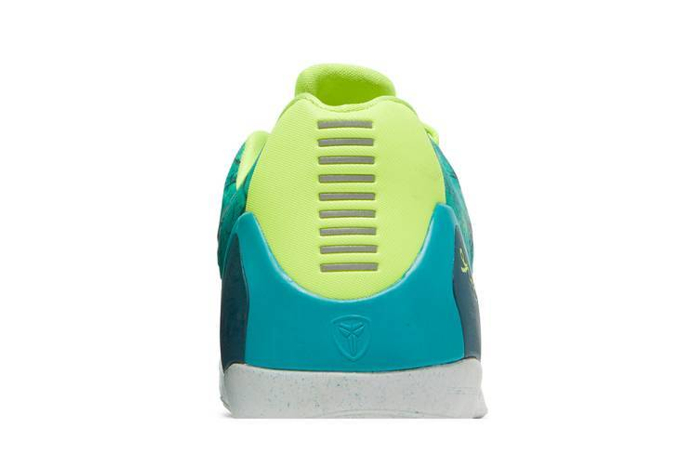 Kobe 9 em easter best sale