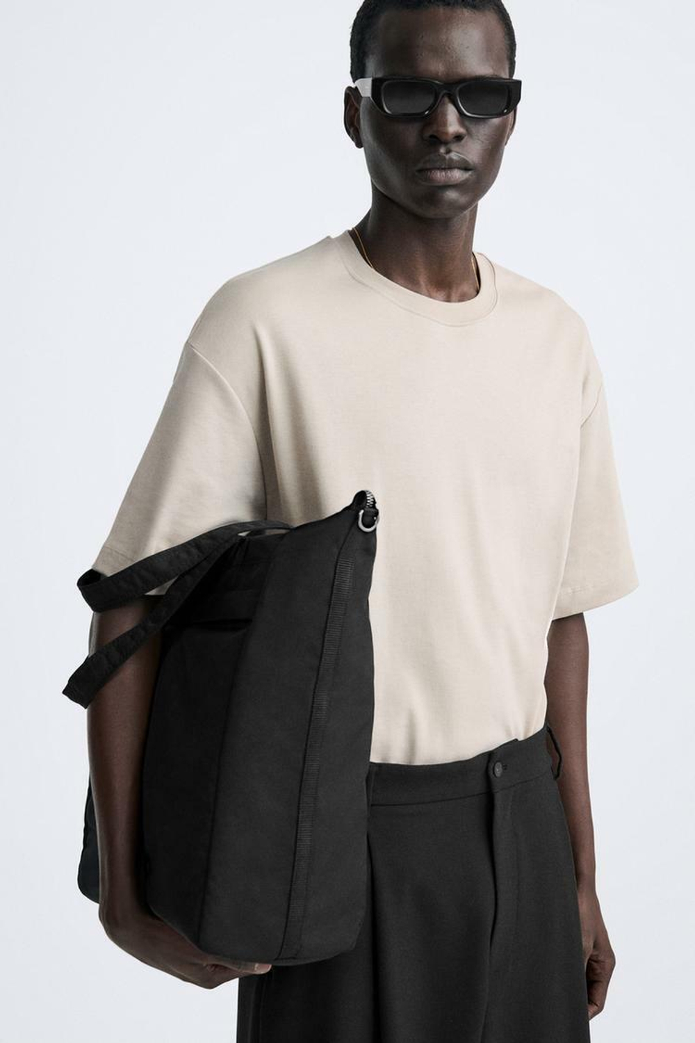 ZARA НЕЙЛОНОВАЯ СУМКА-ШОПЕР, ЧЕРНЫЙ