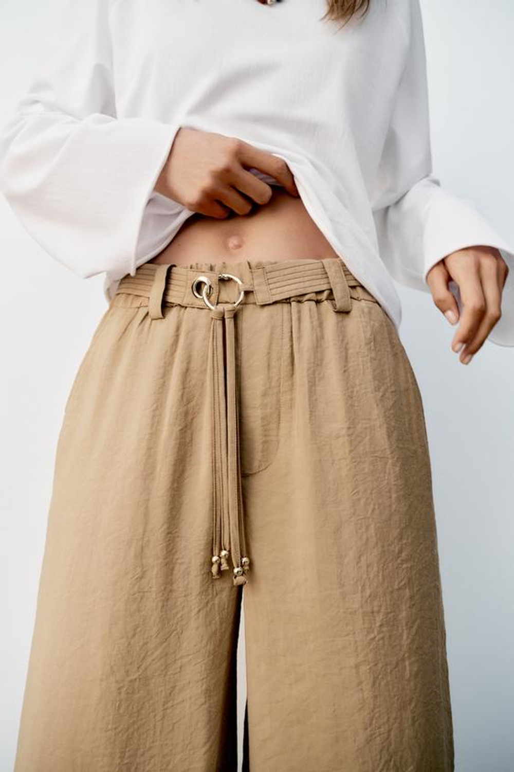 ZARA ПРЯМЫЕ БРЮКИ С ПОЯСОМ, ПЕСОЧНЫЙ