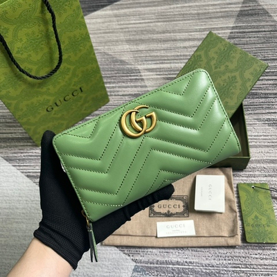 Gucci Marmont Zip Around Wallet