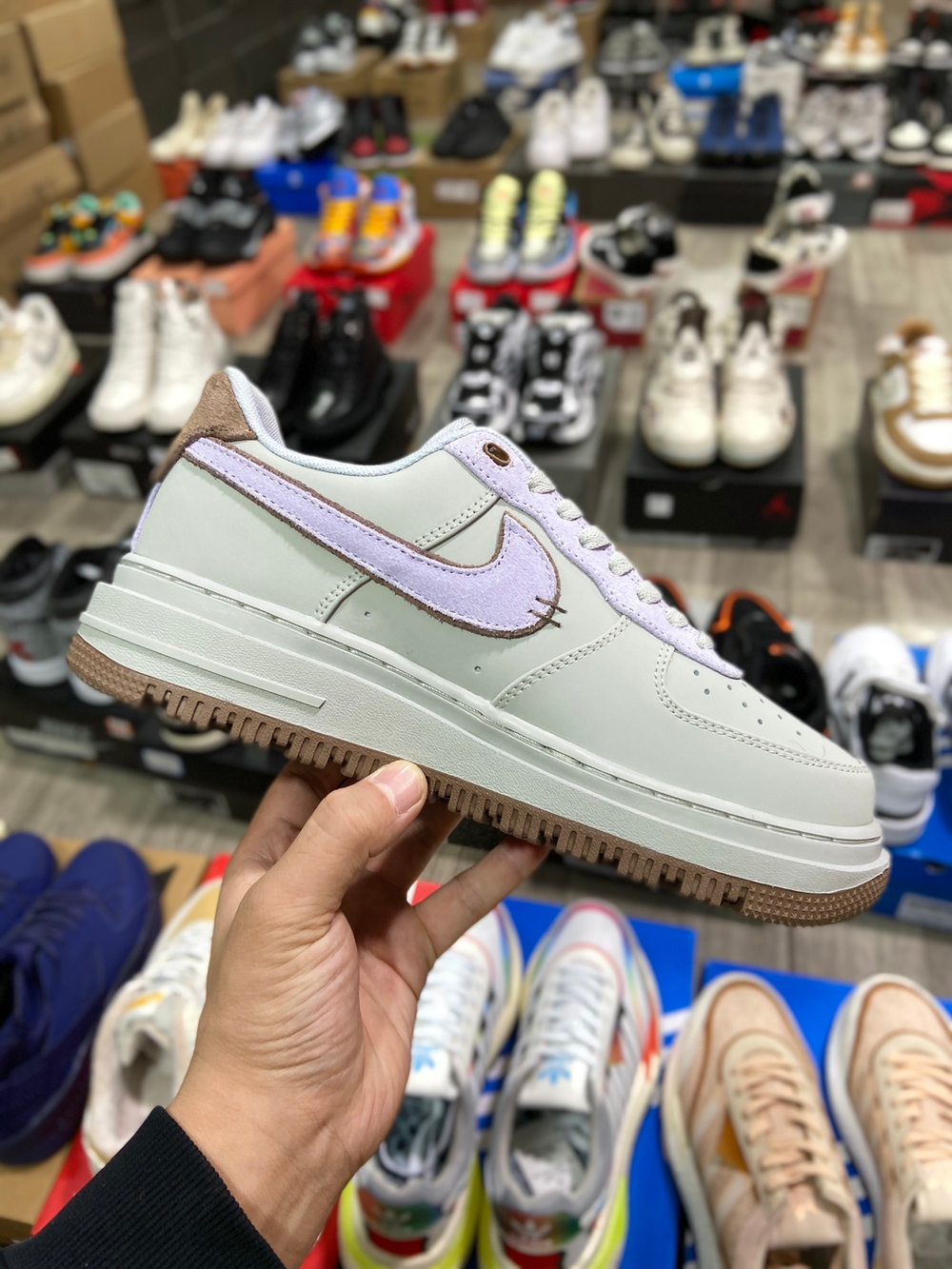 Nike Air Force 1 Low Luxe "Providence Purple"