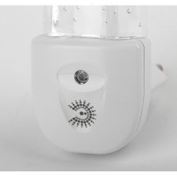 Ночник - светильник светодиодный ЭРА NN-619-LS-W в розетку с датчиком освещенности белый