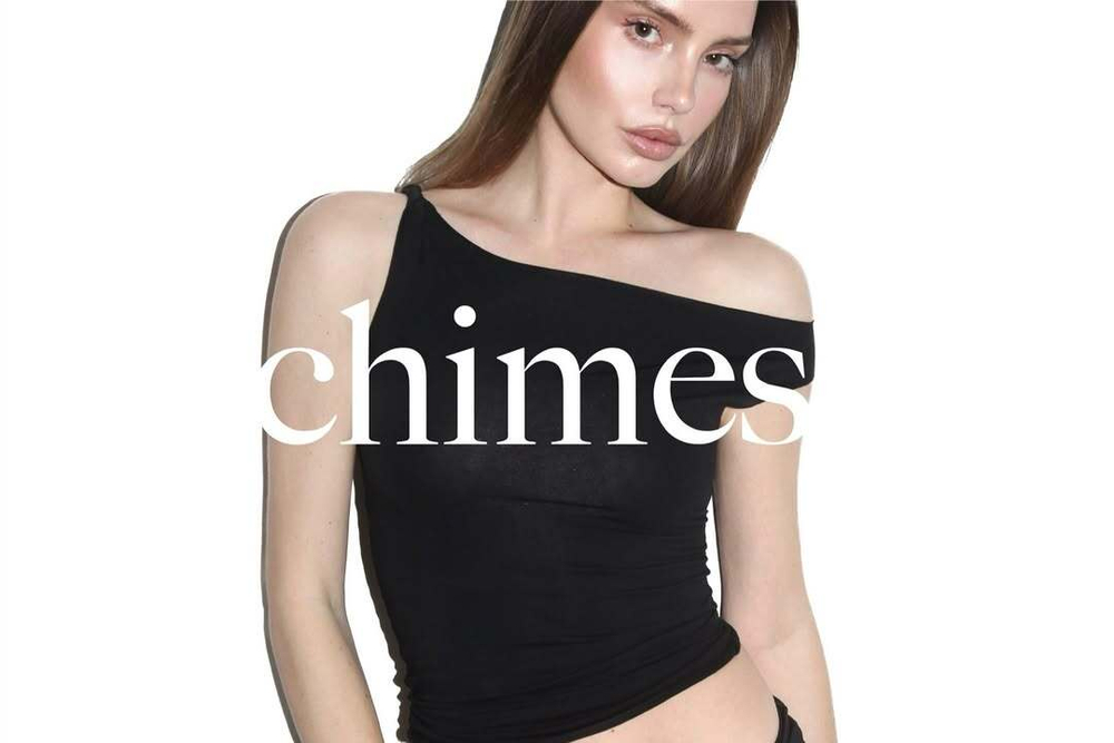 black asymmetric top