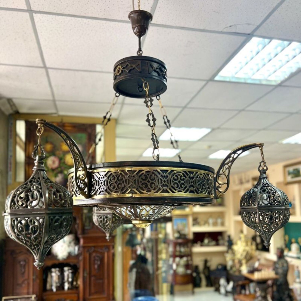 Винтажная люстра 3-х рожковая